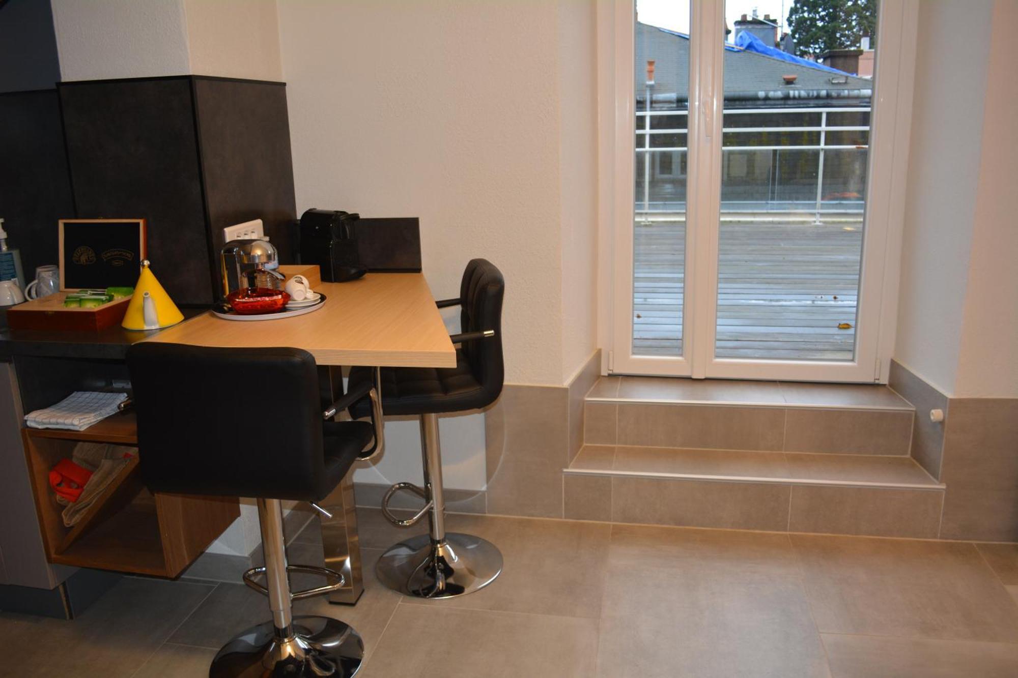 Appartement-Terrasse Parking Prive Meuble De Tourisme 4 Etoiles Belfort Extérieur photo