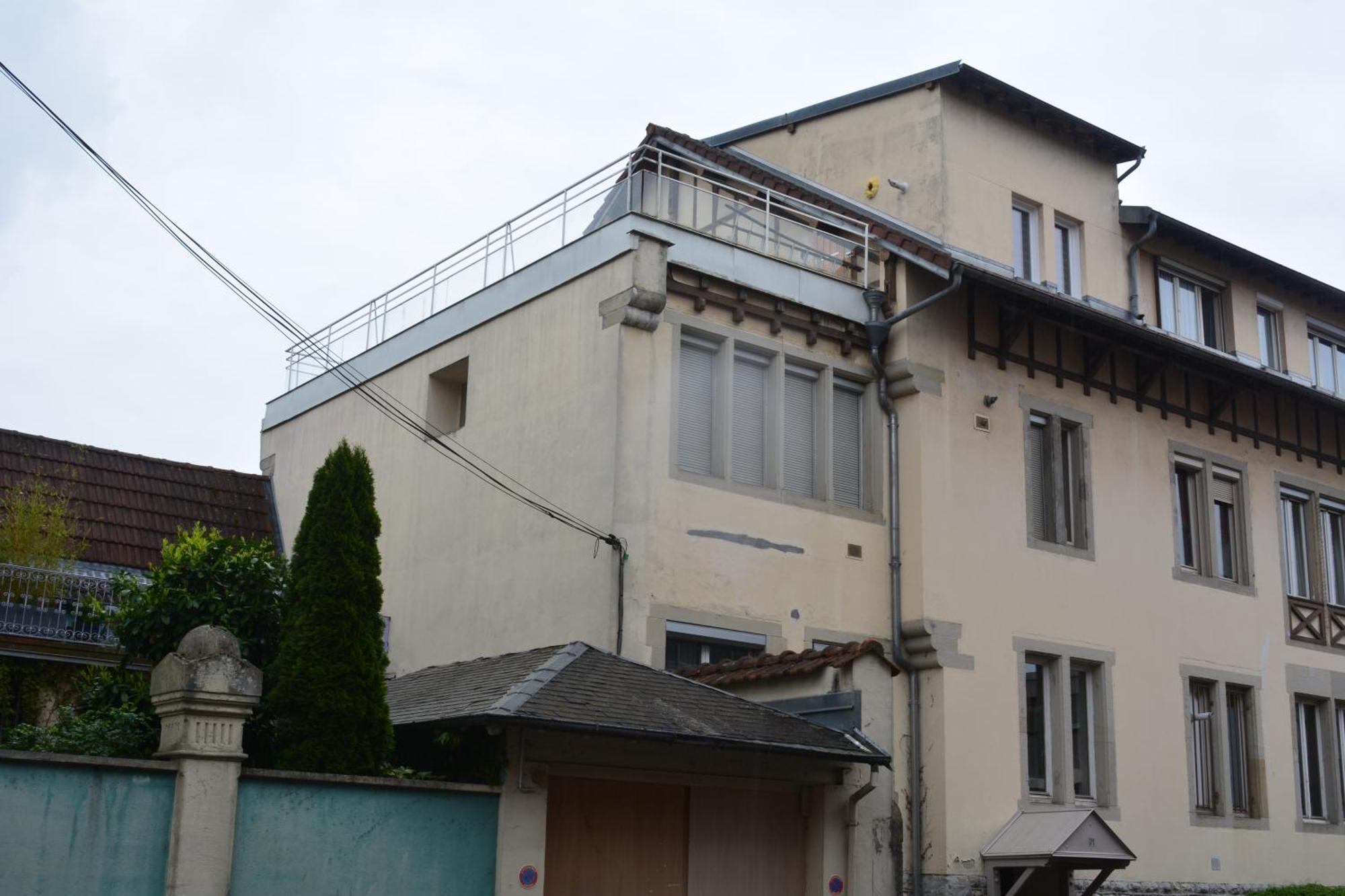 Appartement-Terrasse Parking Prive Meuble De Tourisme 4 Etoiles Belfort Extérieur photo